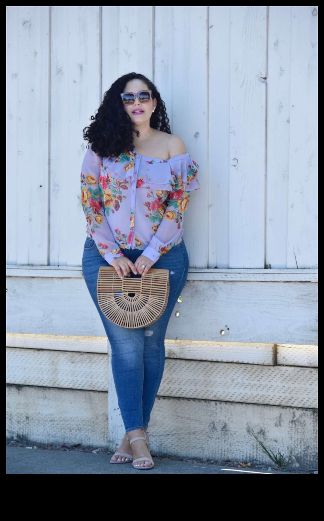 Elegance nezina izmēru: lielizmēra tērpi, kas sagriež galvu