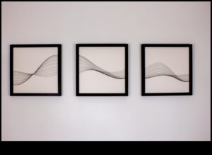 Knapi tur: ienirstiet smalkā minimālisma tintes dizaina valdzināšanā